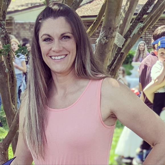 Meet your Posher, Daphne - Picture 4 of 11